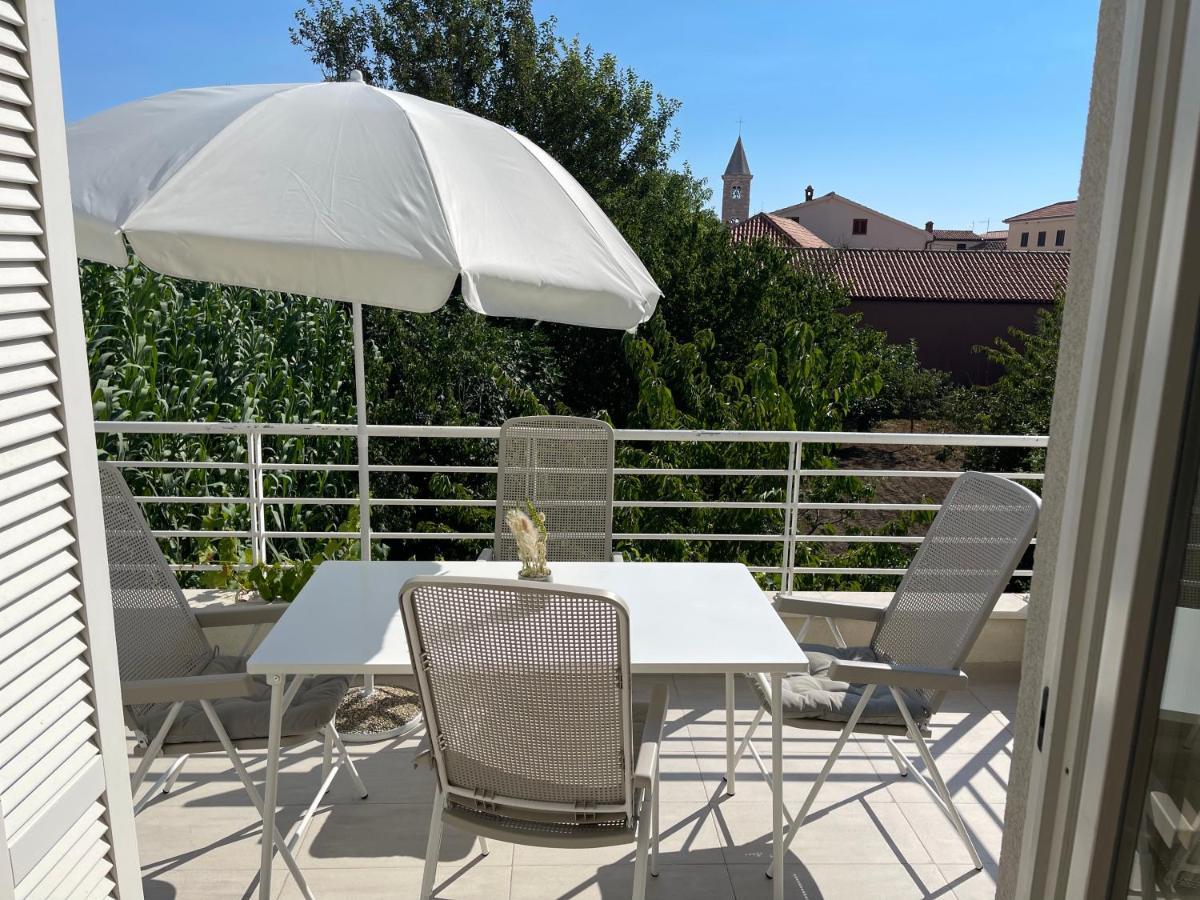 Apartments Mali Ivo Nin Zewnętrze zdjęcie
